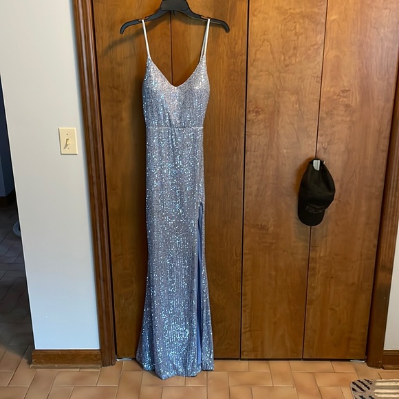 5/6 B.Darlin Sparkling Prom Dress - Picture 1 of 3